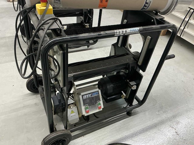 Dtcpro snijmachine voor het oogsten van bloemen en planten - afbeelding 5 van  8