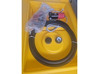Dtk480 diesel opslagtank met pomp en vulpistool, past op een europallet, eenvoudig te verplaatsen, afm 1200x800x785 mm, alleen een 12 volt accu of voeding aansluiten en pompen maar. - afbeelding 3 van  11