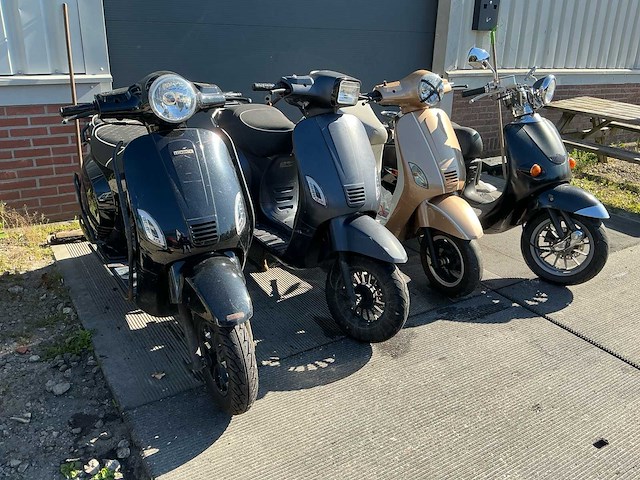 Dts bromscooter e-milano e-scooter - afbeelding 18 van  32