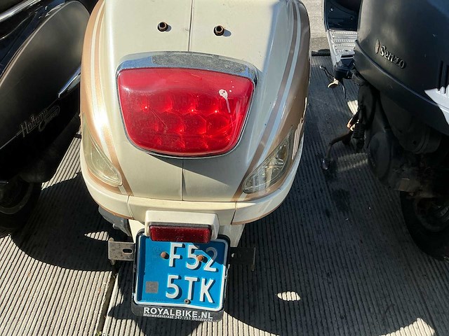 Dts bromscooter e-milano e-scooter - afbeelding 23 van  32