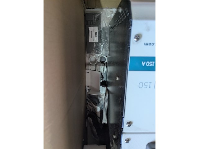 Dual input battery charger whisperpower, dc powercube 24vdc/150adc - afbeelding 8 van  8