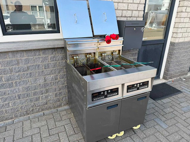 Dubbel frituur - - hoog rendement - friteuse - afbeelding 1 van  11