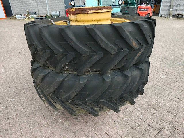 Dubbel lucht wielen voor loader - afbeelding 6 van  11