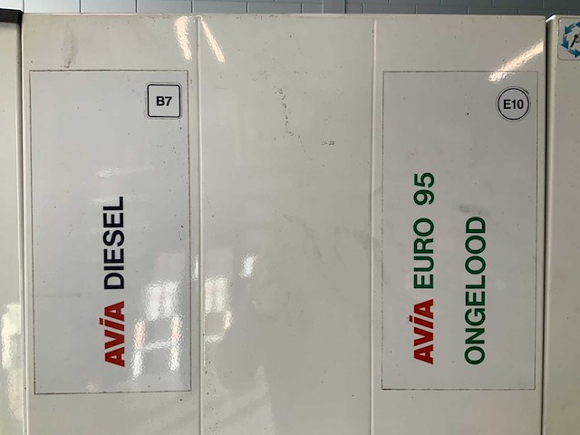 Dubbel pompstation met luifel - afbeelding 10 van  31