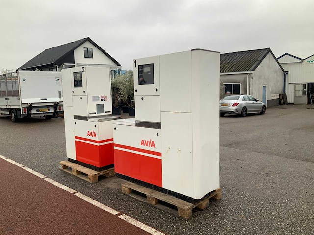 Dubbel pompstation met luifel - afbeelding 26 van  31