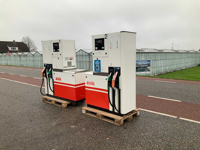 Dubbel pompstation met luifel - afbeelding 29 van  31