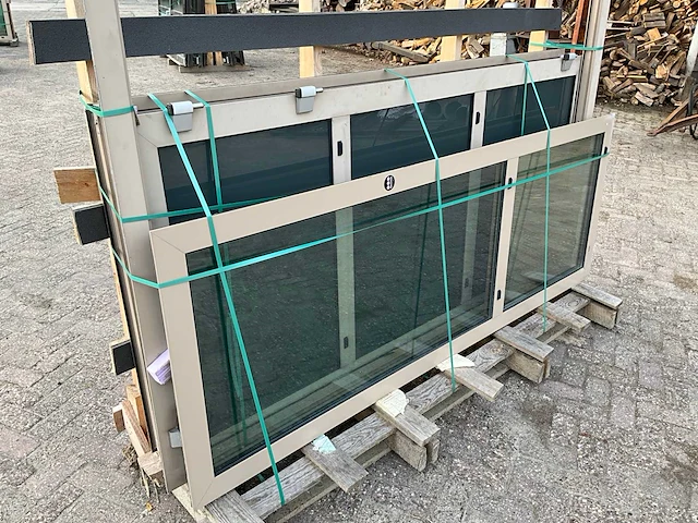 Dubbeldeur met glas aluminium - afbeelding 2 van  4