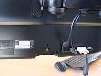 Dubbele 24 inch monitor acer op beugel met toetsenbord en muis en speakers - afbeelding 2 van  3