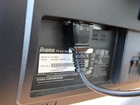 Dubbele 24 inch monitor iiyama op beugel met toetsenbord en muis - afbeelding 2 van  3