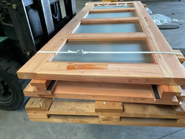 Dubbele deur in kozijn 202x169 cm - afbeelding 12 van  12