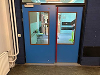 Dubbele deur incl. deurdrammer blauw. - afbeelding 2 van  5