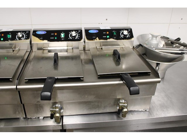 Dubbele friteuse maxima. - afbeelding 1 van  3