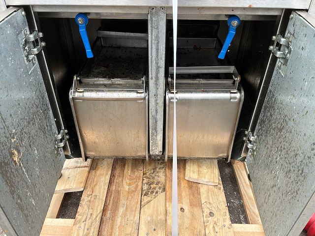 Dubbele friteuse - afbeelding 6 van  8