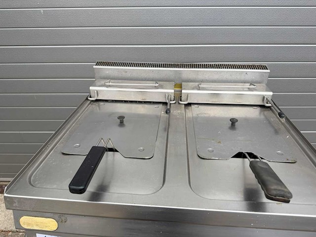 Dubbele friteuse - afbeelding 4 van  4