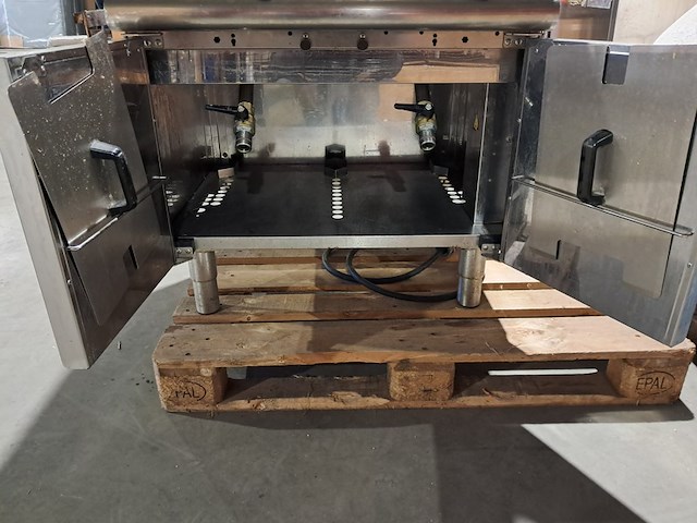 Dubbele friteuse - afbeelding 9 van  10