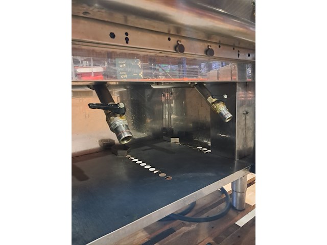 Dubbele friteuse - afbeelding 10 van  10