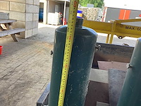 Dubbele ijzeren sierpoort - afbeelding 5 van  8