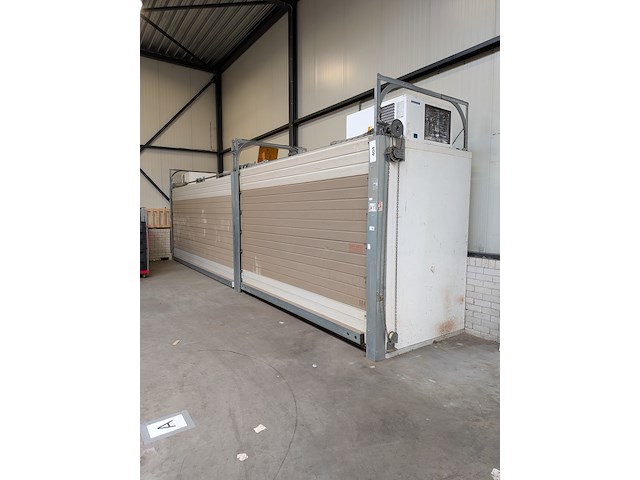 Dubbele koelcel met roldeur viessmann, ct 3000 lidl, ct 2000 113, bouwjaar 2011 - afbeelding 1 van  24