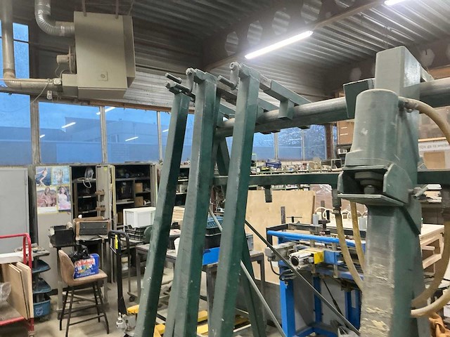 Dubbele lijmbank - afbeelding 9 van  10