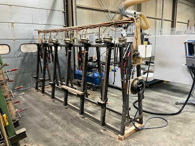 Dubbele lijmbank - afbeelding 1 van  12