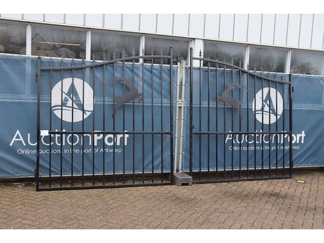 Dubbele metalen sierpoort nieuw - afbeelding 1 van  1