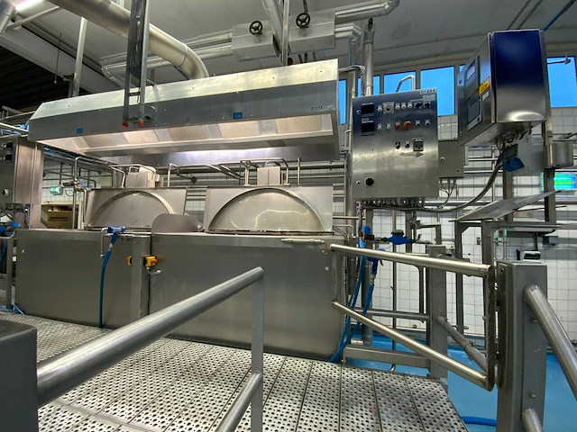 Dubbele proces kookketel 750 ltr met bordes - afbeelding 2 van  9