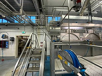 Dubbele proces kookketel 750 ltr met bordes - afbeelding 4 van  9