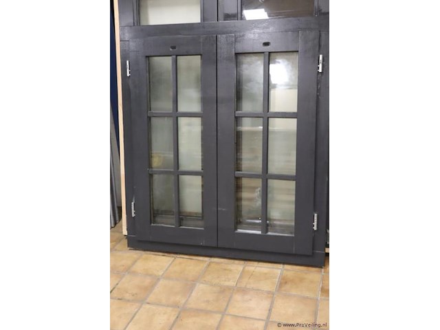 Dubbele raamkozijn - 114x8x126.5cm - afbeelding 1 van  6