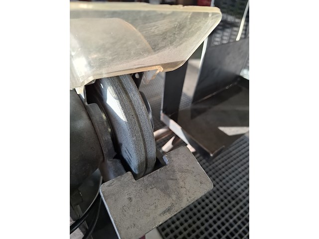 Dubbele slijpsteen op statief optimum, optigrind gu 18, bouwjaar 2019 - afbeelding 5 van  6