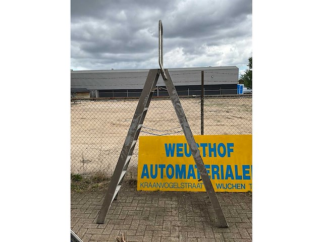 Dubbele trap 2x8-trede - afbeelding 2 van  3
