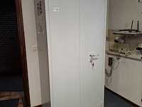 Dubbele wandige kast derametaal - afbeelding 1 van  4