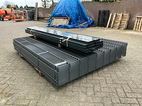 Dubbelstaaf hekwerk 8/6/8 203cm met palen (25x) - afbeelding 1 van  5