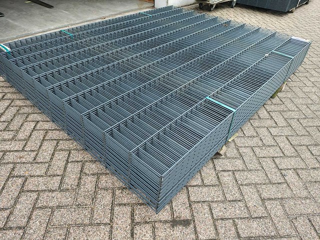 Dubbelstaafs hekwerk 203cm hoog 8 / 6 / 8 (21x) - afbeelding 2 van  6