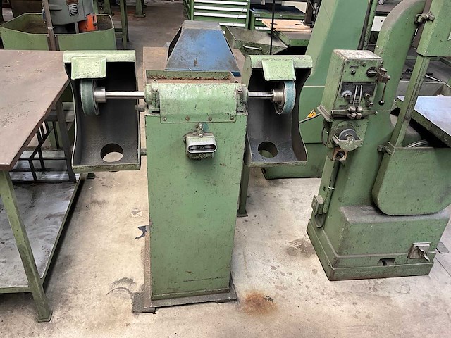 Dubbelsteens slijpmachine - afbeelding 1 van  6