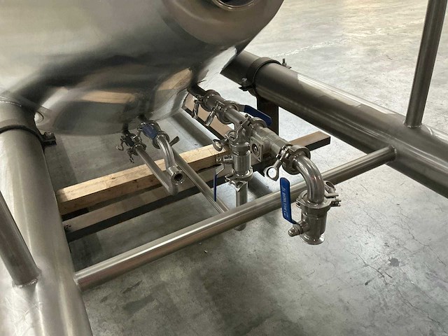 Dubbelwandige 24hl fermentors nieuw - afbeelding 6 van  8