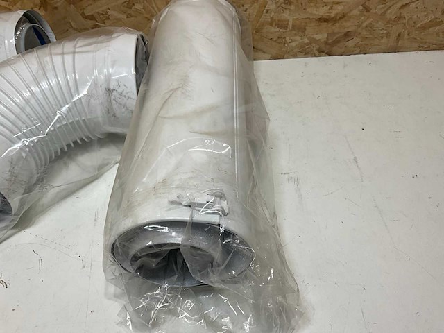 Dubbelwandige afvoerpijp en 2 bochten (3x) - afbeelding 4 van  7