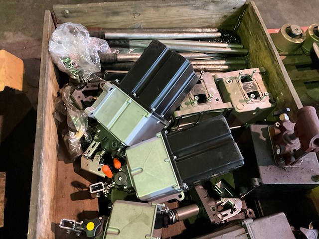 Dubbelwerkende handpompen - afbeelding 2 van  7