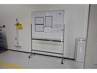 Dubbelzijdig mobiel magnetisch whiteboard - afbeelding 2 van  4