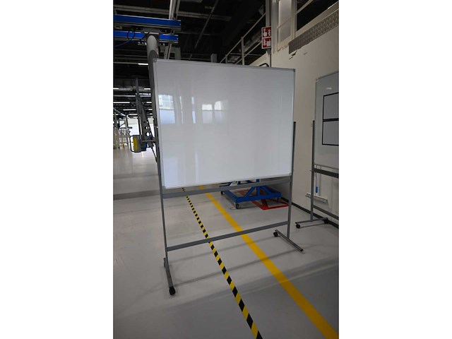 Dubbelzijdig mobiel magnetisch whiteboard - afbeelding 4 van  4