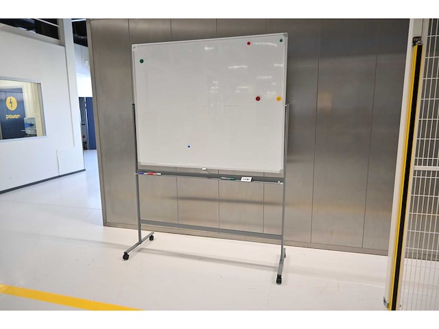 Dubbelzijdig mobiel magnetisch whiteboard - afbeelding 2 van  3