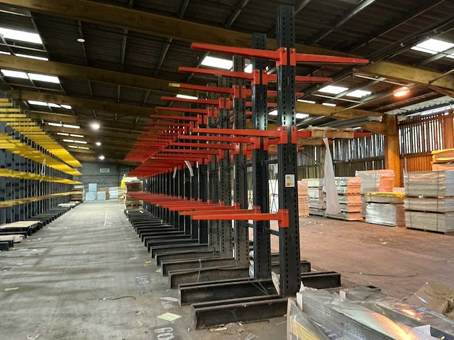 Dubbelzijdige draagarmstelling 4x24 - afbeelding 13 van  15