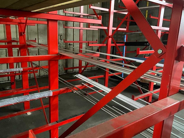 Dubbelzijdige draagarmstelling 5 meter v.v. 8 niveaus, armlengte 55cm - afbeelding 4 van  4