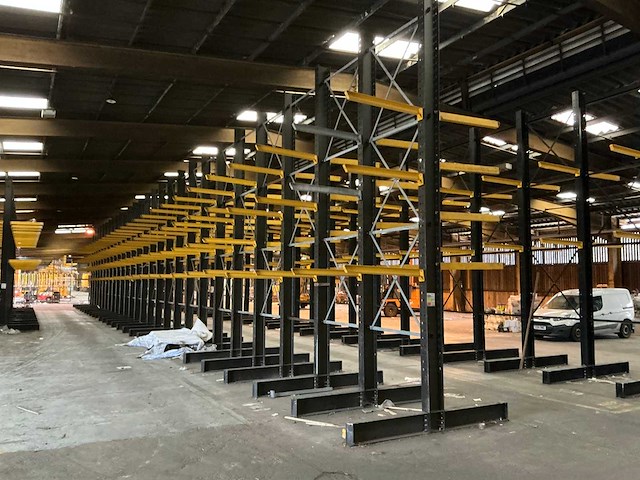 Dubbelzijdige draagarmstelling 8x32 - afbeelding 9 van  17