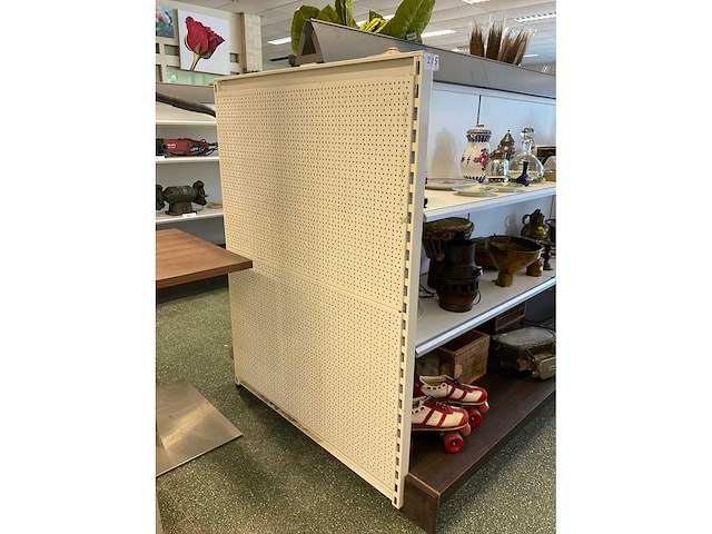 Dubbelzijdige modulaire winkelstelling - 3 mtr - afbeelding 2 van  4
