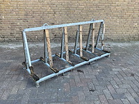 Dubbelzijdige panelenbok gegalvaniseerd - afbeelding 1 van  5