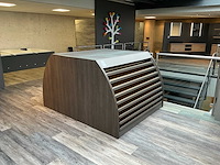 Dubbelzijdige tegeldisplay - afbeelding 1 van  3