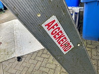 Dubbelzijdige trapladder - 6 treden - ladder en trap - afbeelding 6 van  7