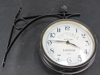 Dubbelzijdige wandklok - afbeelding 1 van  5