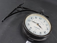 Dubbelzijdige wandklok - afbeelding 2 van  5