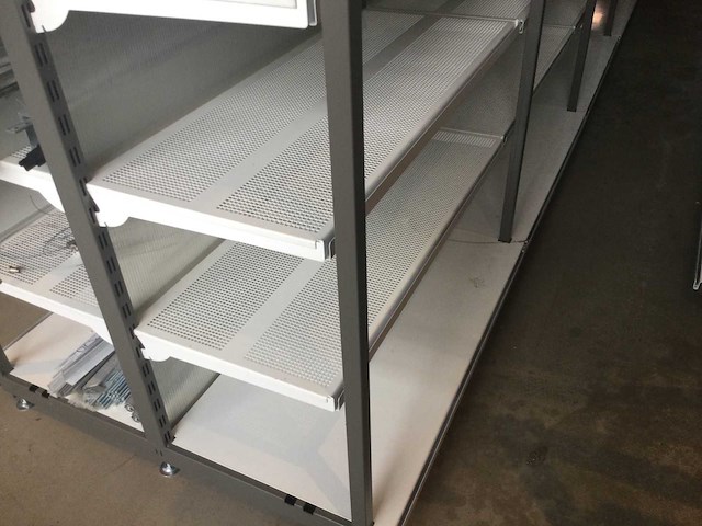 Dubbelzijdige winkelstelling - afbeelding 2 van  2